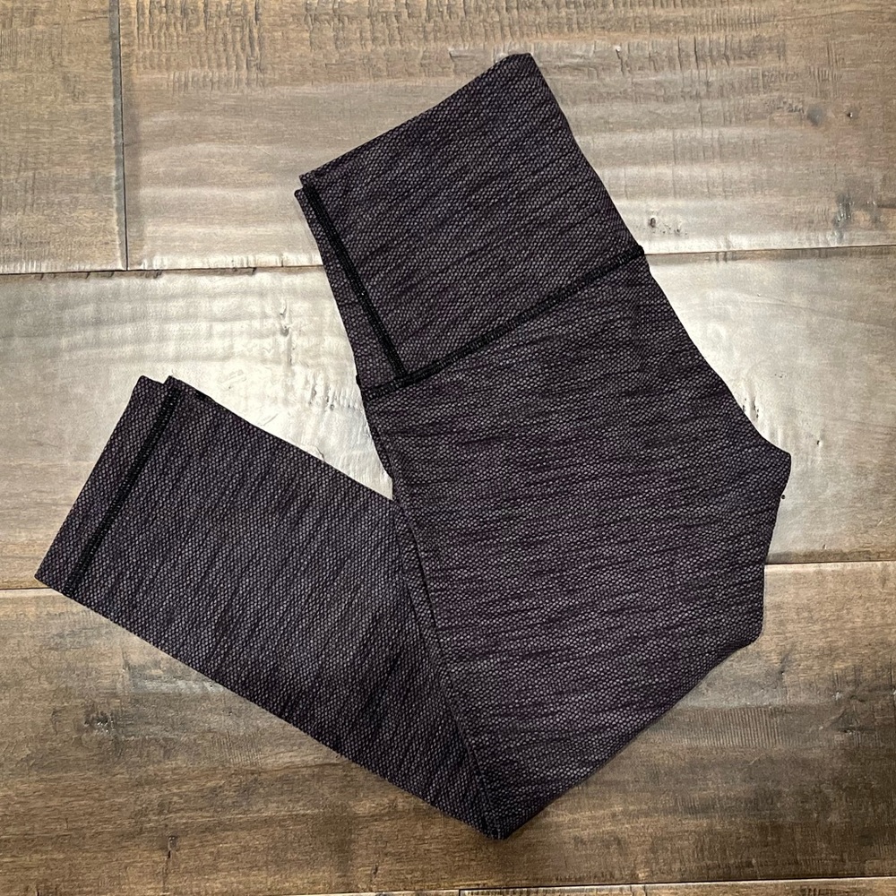 Lululemon Align Cropped Leggings - Size 6